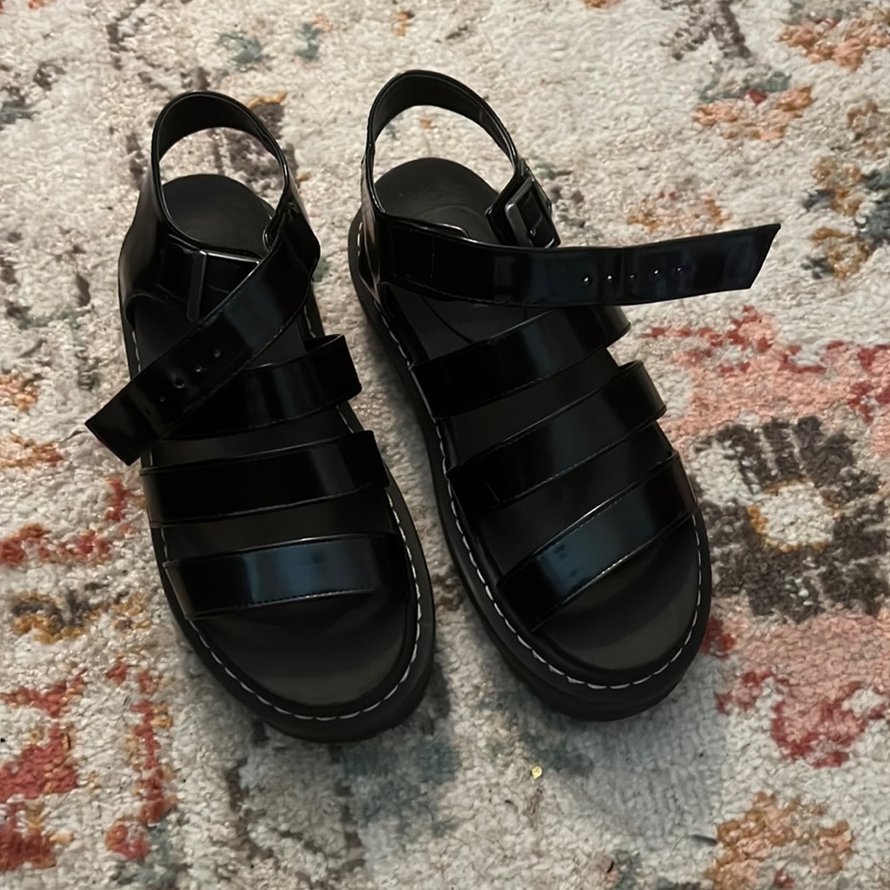 Blaire look alike platform sandal